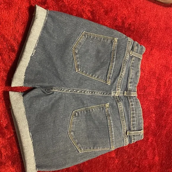 No Boundaries Blue Jean Shorts - Picture 4 of 4